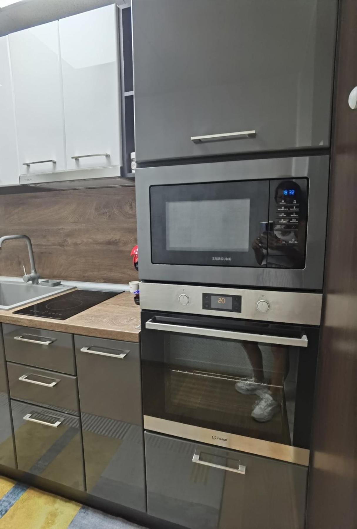 Diana Apartment Русе Екстериор снимка